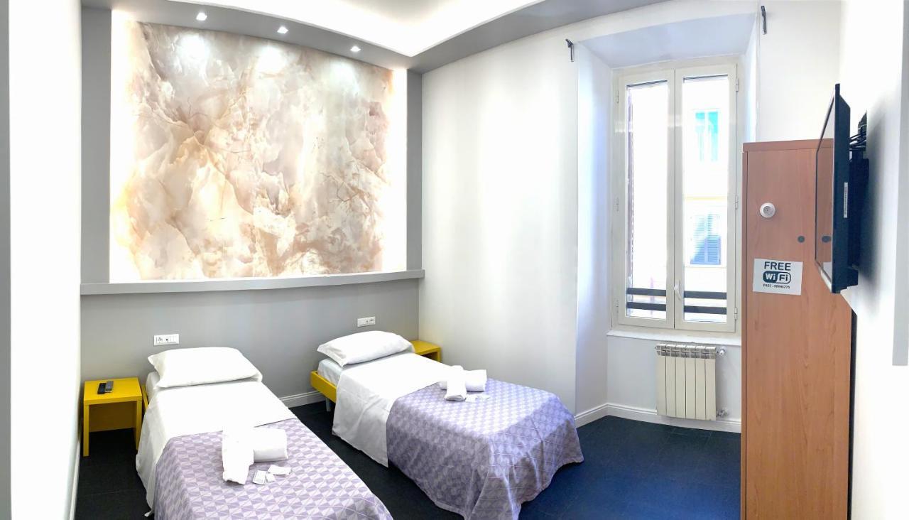 Legends Hostel Рим Екстериор снимка