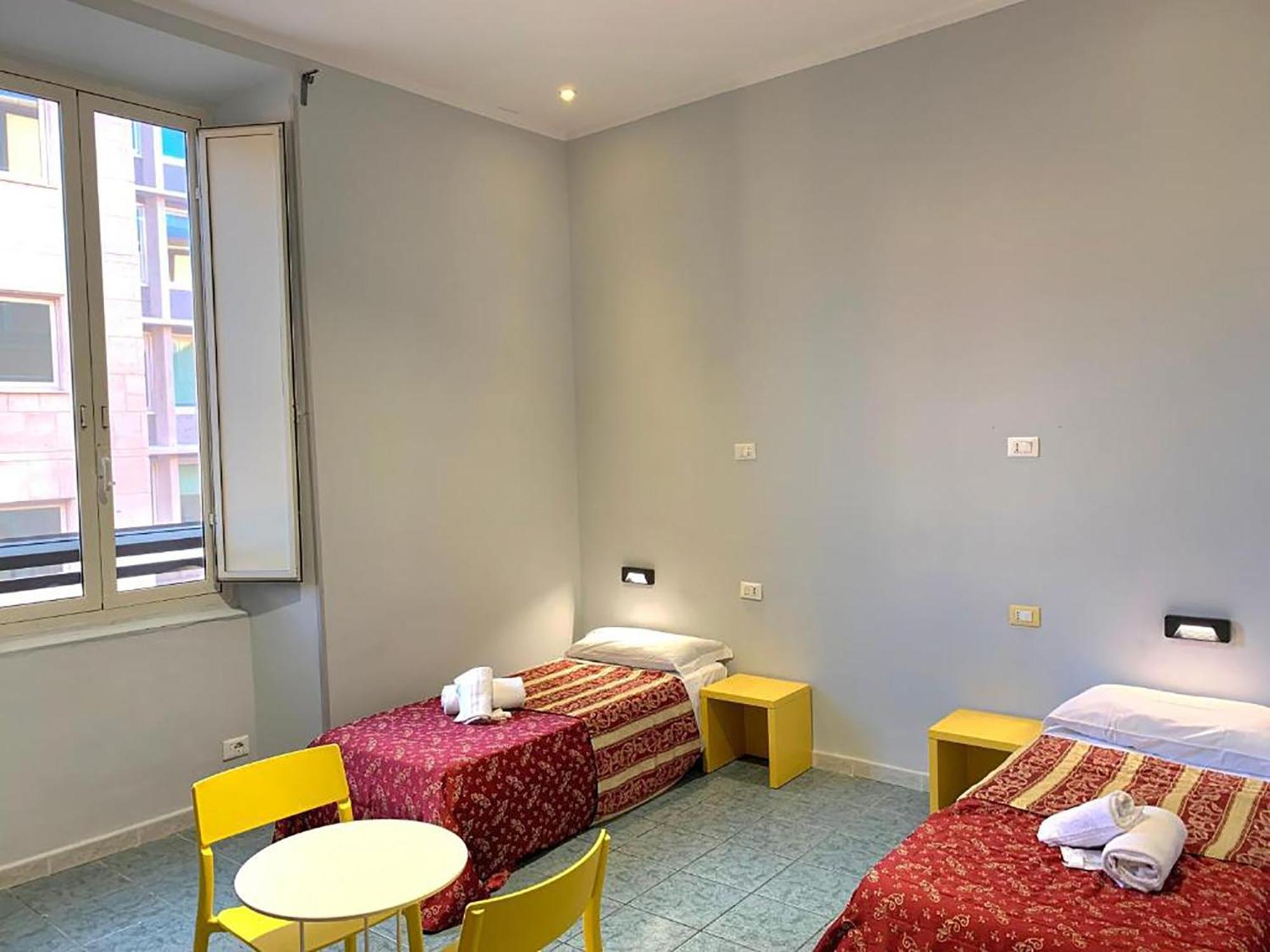 Legends Hostel Рим Екстериор снимка