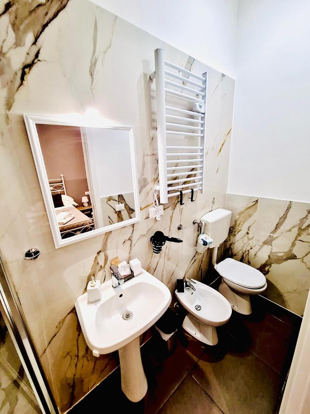 Legends Hostel Рим Екстериор снимка