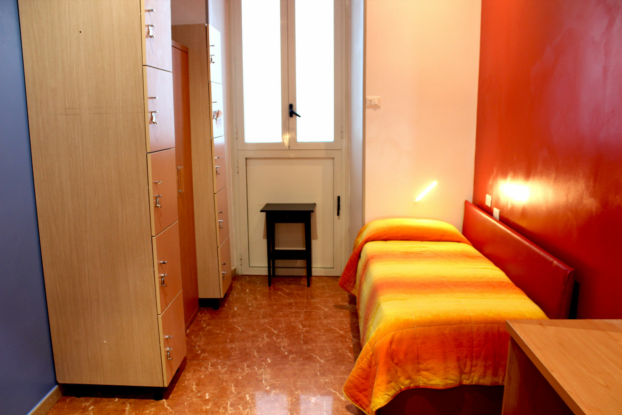 Legends Hostel Рим Екстериор снимка